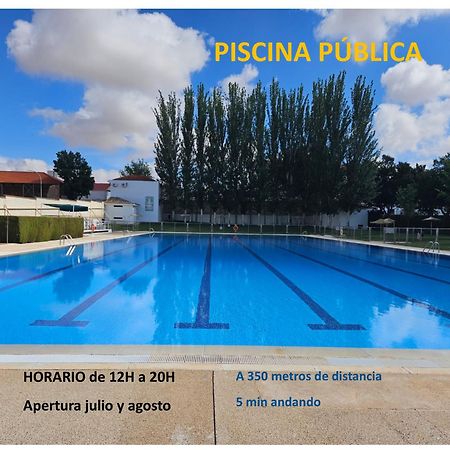 Apartamentos La Luna La Solana Bagian luar foto