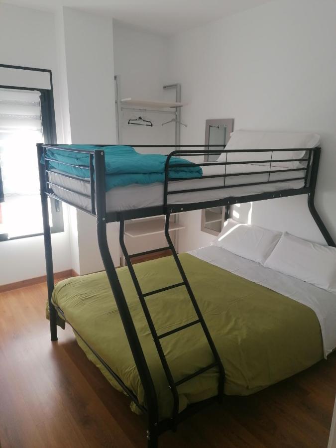 Apartamentos La Luna La Solana Bagian luar foto