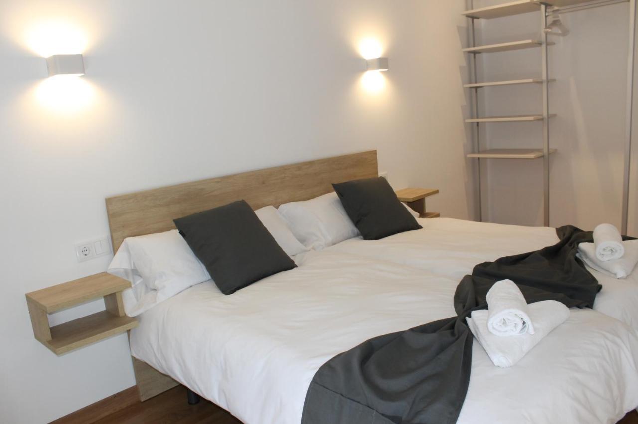 Apartamentos La Luna La Solana Bagian luar foto