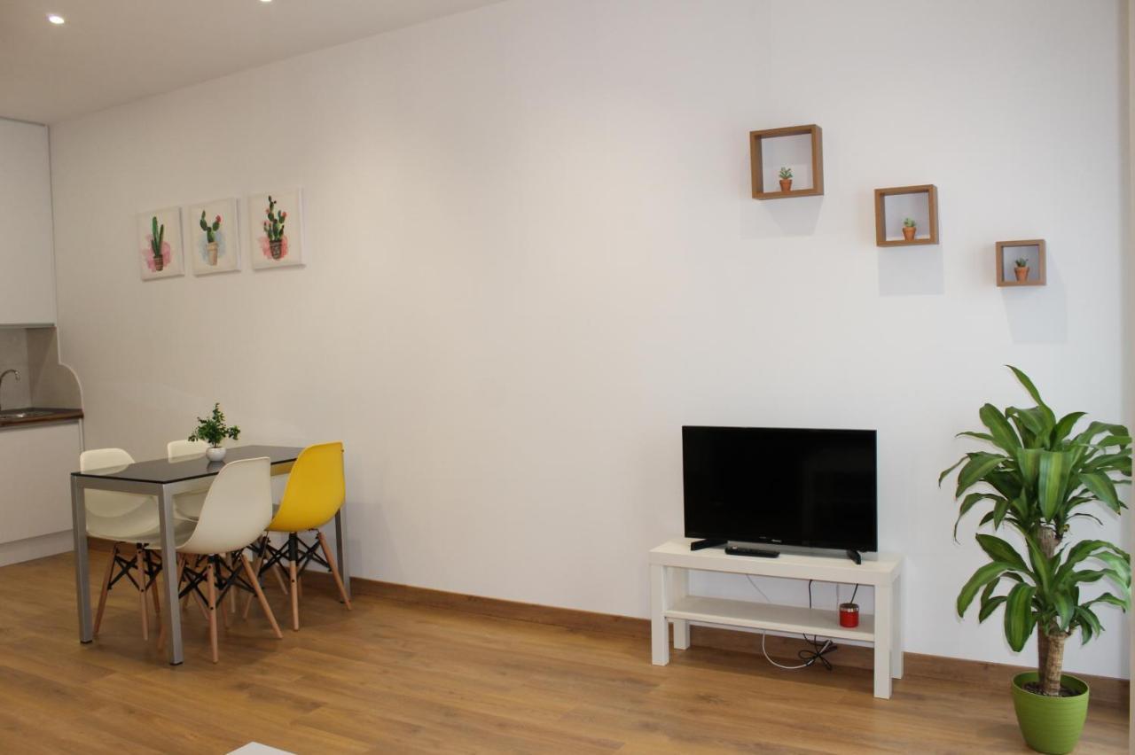 Apartamentos La Luna La Solana Bagian luar foto