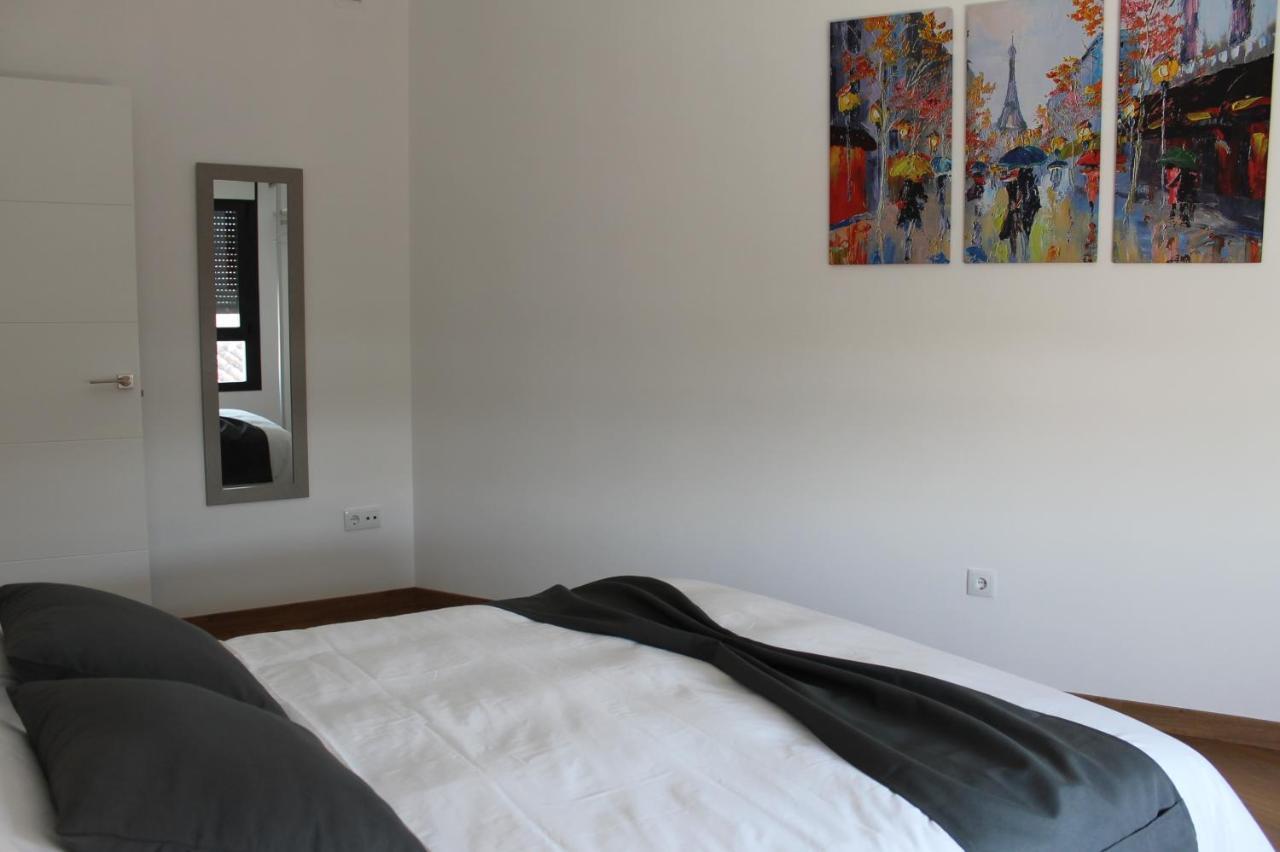 Apartamentos La Luna La Solana Bagian luar foto
